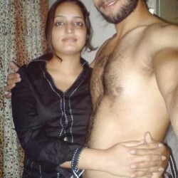 Hot-Indian-Muslim-couple-nude-9