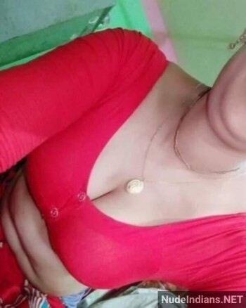 Kolkata-bhabhi-nude-photos-10.jpg