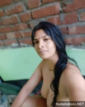 Kolkata-bhabhi-nude-photos-11.jpg