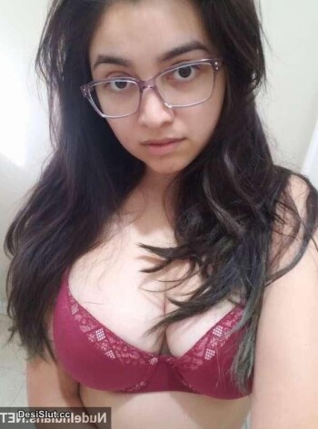 mumbai-indian-naked-girl-pics-38.jpg