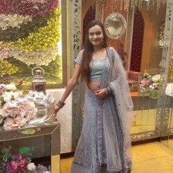 desi-indian-housewife-naked-4