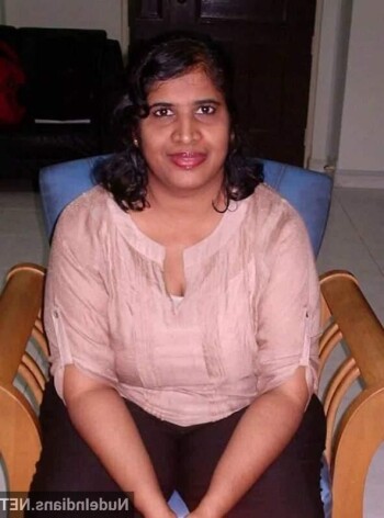 mature-tamil-aunty-photo-nude-big-ass-boobs-34.jpg