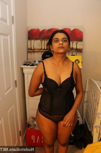 mature-tamil-aunty-photo-nude-big-ass-boobs-38.jpg