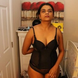 mature-tamil-aunty-photo-nude-big-ass-boobs-38