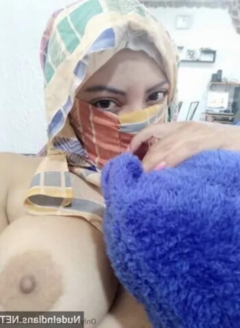 muslim-nude-desi-bhabhi-pics-of-wifeyx-83.jpg