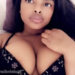 big-tits-naked-indian-girl-pic-in-bra-panty-1