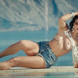 Jacqueline-Fernandez-10
