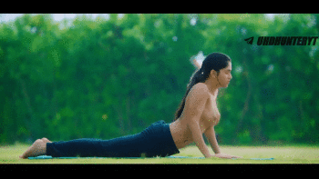 Bollywood-Actresses-Fake-Nude-gif-9.gif