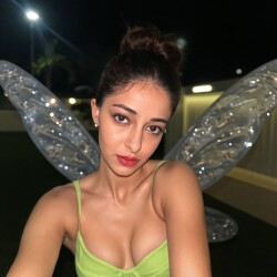 Ananya-Pandey-4