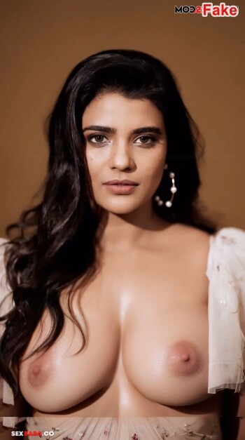Aishwarya-Rajesh-2250aed5c27303a5f.jpg