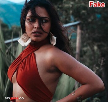 Amala_Paul_28.jpg