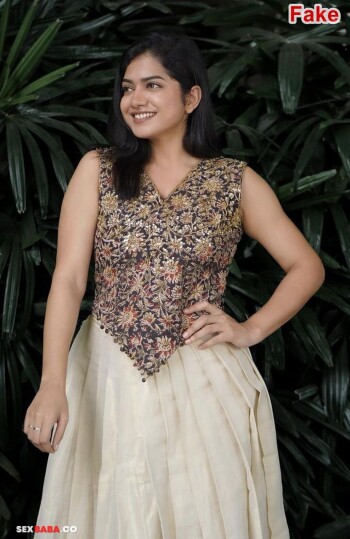 Anarkali-Marikar-3.jpg