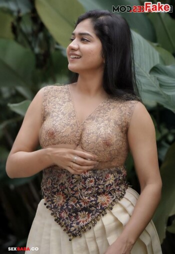 Anarkali-Marikar-6.jpg