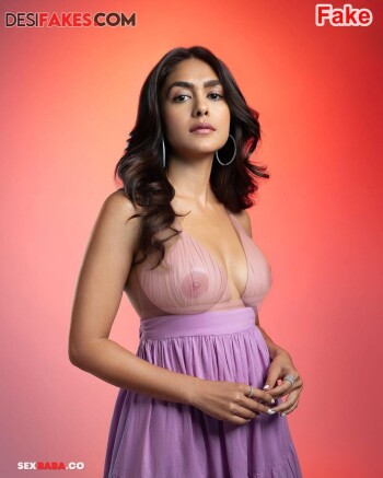Mrunal_Thakur_7.jpg
