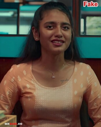 Priya-Varrier-10.jpg