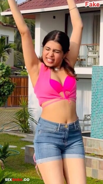 Diya_Krishna_11.jpg