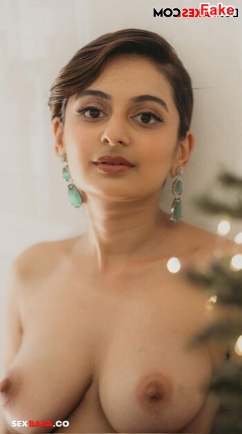 Esther_Anil_12.jpg