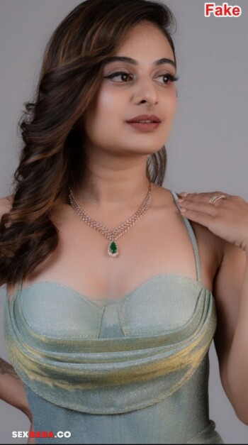 Esther_Anil_22.jpg