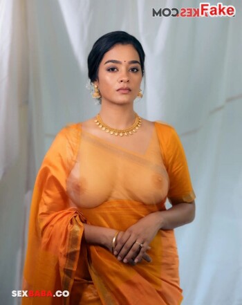 Gayathrie_1.jpg