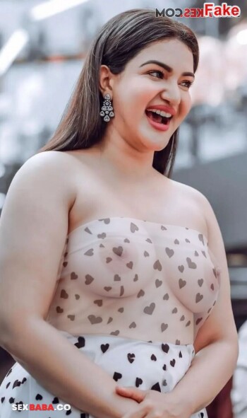 Honey_Rose_16.jpg