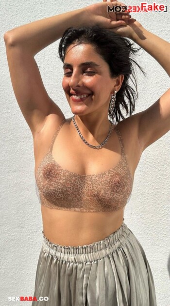 Isha_Talwar_4.jpg