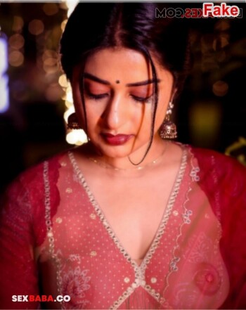 Meera_Jasmine_1.jpg