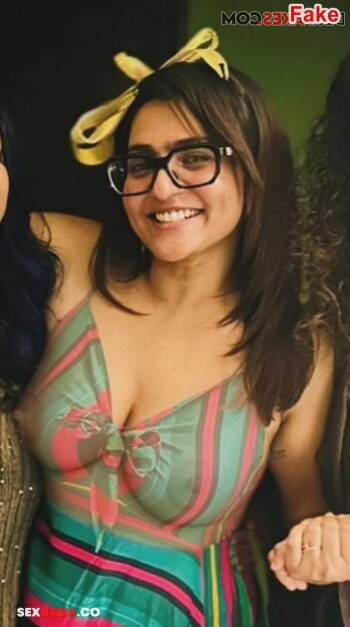Parvathy_Thiruvothu_14.jpg