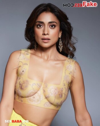 Shriya_Saran_4.jpg