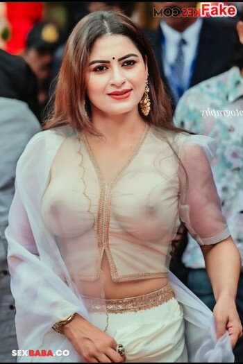 Sruthi_Lakshmi_1.jpg