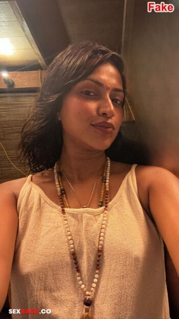 Amala_Paul_3.jpg