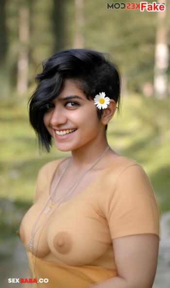 Anarkali_Marikar_7.jpg