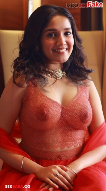 Anikha_Surendran_65.jpg