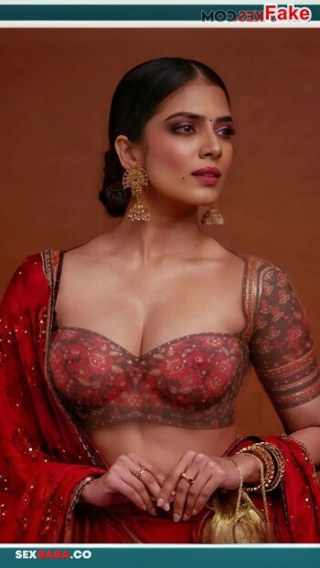 Malavika_Mohanan_10.jpg