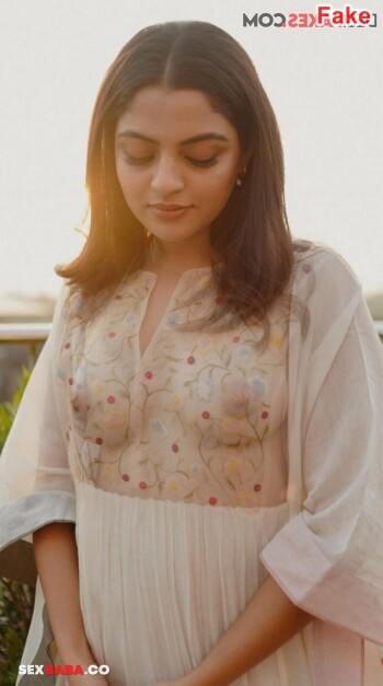 Nikhila_Vimal_1.jpg