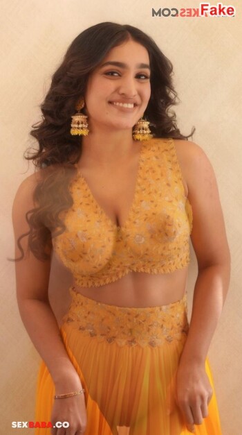 Saniya_Iyappan_10.jpg