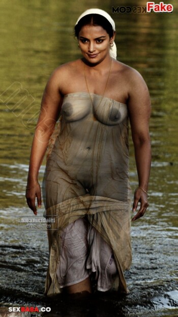 Shweta_Menon_13.jpg