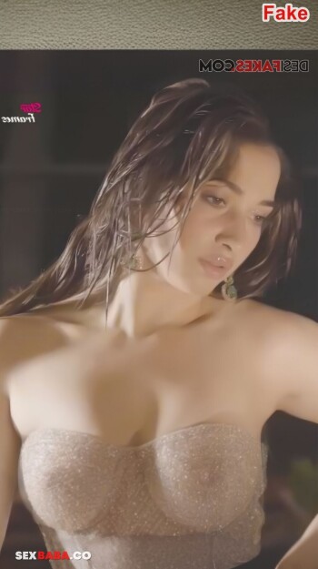 Tamannaah_Bhatia_36.jpg