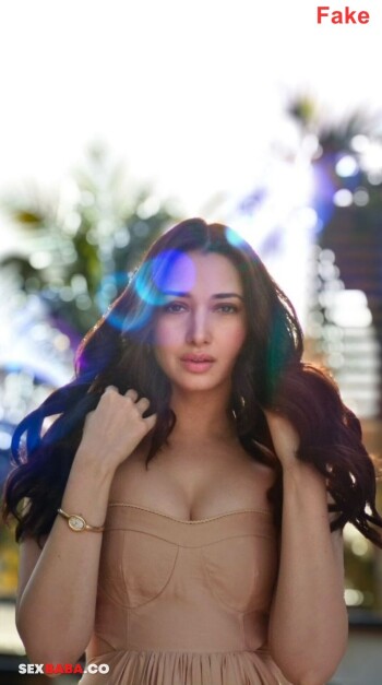 Tamannaah_Bhatia_42.jpg
