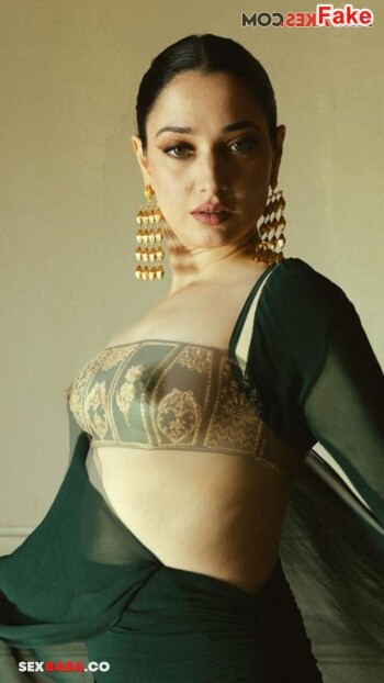 Tamannaah_Bhatia_54.jpg