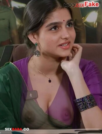 Anaswara_Rajan_17_x-8.jpg