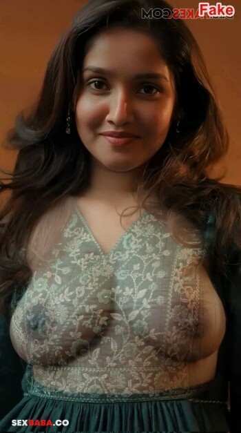 Anikha_Surendran_58_x.jpg