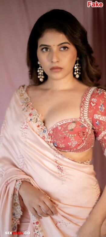 Anjali_in_Saree_x.jpg