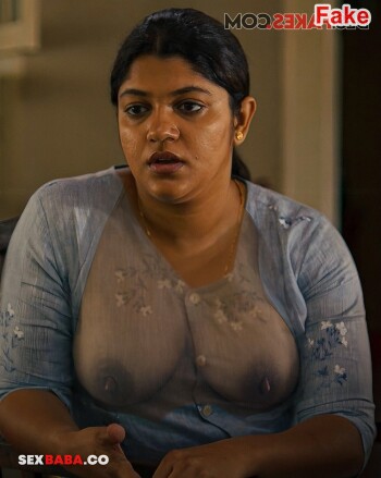 Aparna_Balamurali_4_x.jpg
