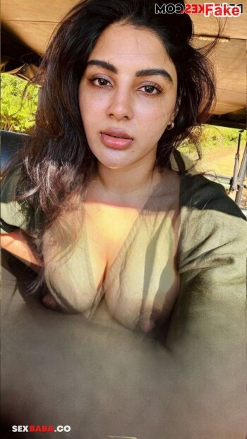 Samyuktha_Menon_70_x.jpg