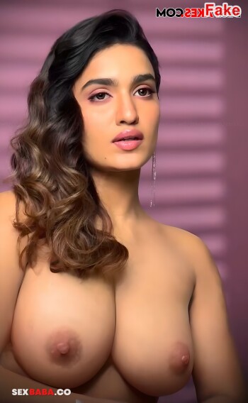 Saniya_Iyappan_x-7.jpg