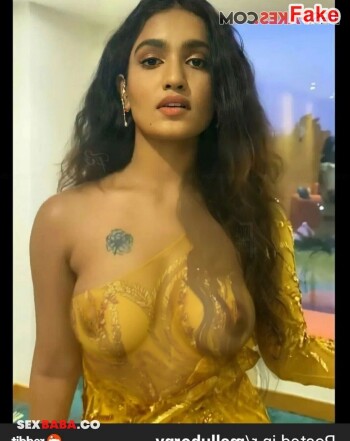 Saniya_Iyyapan_4.jpg