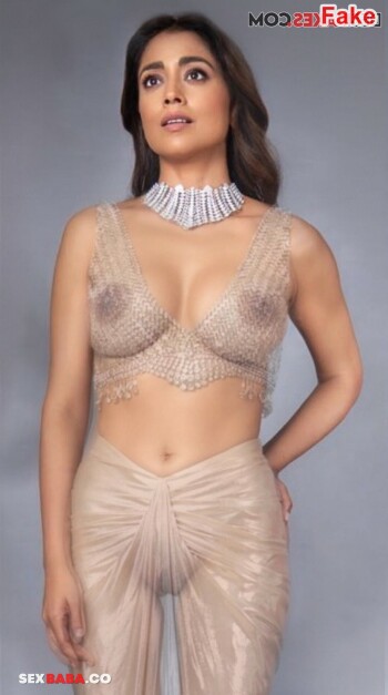 Shriya_Saran_1.jpg