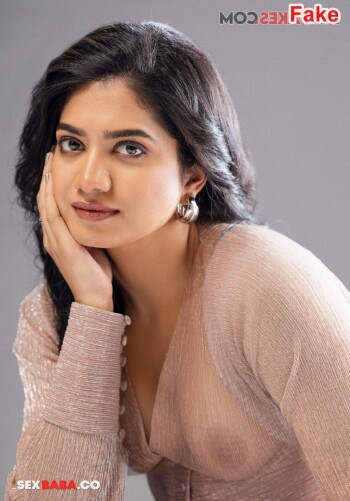 anarkali_Marikar_1_x-1.jpg