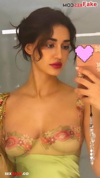 disha_Patani_8_x-2.jpg