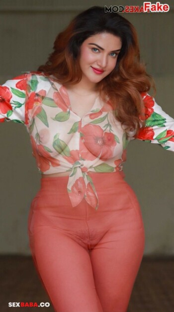 honey_Rose_x-3.jpg